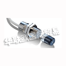 　　BAUMER磁式角度傳感器介紹：  　　高達360°轉角的絕對位置探測，分辨率高達0.09°。線性模擬輸出信號，無磨損、防污垢。  　　非接觸磁式角度傳感器測量轉角范圍可達360°分辨率高達0.09°，并且完全無磨損。