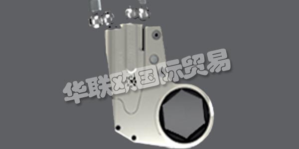 ALKITRONIC開發(fā)出一種電動扭矩扳手，在20世紀(jì)80年代早期，在達到正確的扭矩時自動關(guān)閉。目標(biāo)是開發(fā)一種比傳統(tǒng)螺栓連接方法更好的技術(shù)。