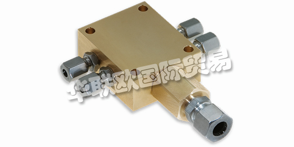 REBS Zentralschmiertechnik GmbH成立于1948年，現(xiàn)已發(fā)展成為一家現(xiàn)代化的國際公司。這家家族企業(yè)現(xiàn)已進(jìn)入第三代管理層，在全球擁有150多名員工，是中央潤滑技術(shù)眾多領(lǐng)域的領(lǐng)先供應(yīng)商。