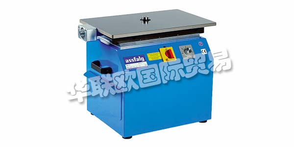 德國ASSFALG主要產(chǎn)品：ASSFALG磨床、磨邊機、倒角機、銑邊機等。ASSFALG公司的歷史始于1932年，當時的老板Ronald Assfalg的祖父和Junior Christian Assfalg的曾祖父已經(jīng)建立了Assfalg業(yè)務(wù)。他從第二次世界大戰(zhàn)后高度需求的工具開始。工具和工具機器在金屬加工行業(yè)中得到廣泛應(yīng)用，因此Assfalg在其程序中包括倒角和去毛刺機器。從現(xiàn)在起Assfalg的發(fā)展，牛逼，他的ACE金屬，因為技術(shù)要求和機器的spezialisations占了上風(fēng)。