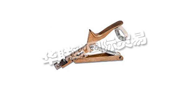 德國BEDNORZ主要產(chǎn)品：BEDNORZ密封件、緊固件等。BEDNORZ始于1968年，他們公司開始開發(fā)和生產(chǎn)工業(yè)瓶蓋。最初開始于家庭擁有的車庫，在接下來的幾年里擴展到大規(guī)模生產(chǎn)，為了一個大廳的目的，建在法蘭克福機場附近。