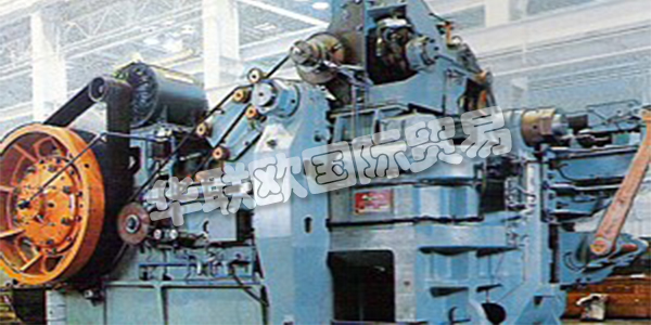 美國(guó)AJAX-CECO主要產(chǎn)品：AJAX-CECO鍛壓機(jī)、模鍛機(jī)等。AJAX-CECO(前身為阿賈克斯制造公司)由JR Blakeslee先生于1875年創(chuàng)立，主要是為鐵路行業(yè)提供螺栓，螺母，釘和鉚釘?shù)闹圃焐?，其設(shè)計(jì)和建造第一臺(tái)通用鍛造機(jī)于1885年。