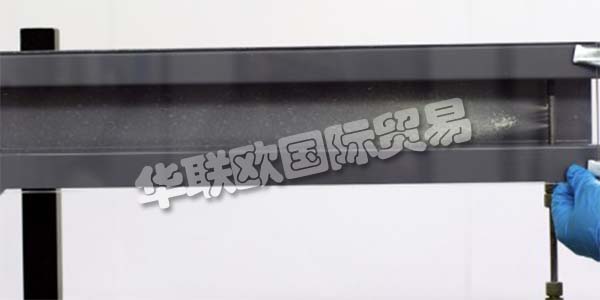 德國(guó)PFINDER主要產(chǎn)品：PFINDER防護(hù)蠟、清洗劑等。PFINDER是一家成功且獨(dú)立的公司，已有100多年的歷史。 Pfinder公司成立于1884年，從其作為頂級(jí)制造商和“符騰堡皇家法院供應(yīng)商”的角色發(fā)展成為汽車(chē)行業(yè)，供應(yīng)商和其他行業(yè)領(lǐng)域的靈活，稱(chēng)職和創(chuàng)新的合作伙伴。 40多年蠟保護(hù)經(jīng)驗(yàn)的結(jié)果是獲得汽車(chē)行業(yè)OEM認(rèn)證的產(chǎn)品，在空腔保護(hù)方面的市場(chǎng)領(lǐng)導(dǎo)地位以及他們?cè)谌?0多家汽車(chē)工廠中永久使用他們的產(chǎn)品。 Pfinder產(chǎn)品每年用于超過(guò)9,000,000個(gè)體內(nèi)。