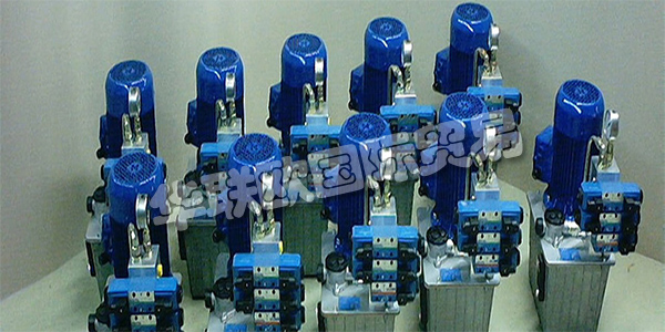 德國(guó)B&B HYDRAULIK-TECHNIK主要產(chǎn)品：B&B HYDRAULIK-TECHNIK閥門等。B&B HYDRAULIK-TECHNIK GmbH由Helitut Brocke和HenningB?hr于1983年在Witten-Herbede成立。目的是銷售用于骨料結(jié)構(gòu)的液壓元件和液壓附件。在短時(shí)間內(nèi)，對(duì)完整的Hydraulilk系統(tǒng)的需求變得非常大，以至于他們的生產(chǎn)開始了。