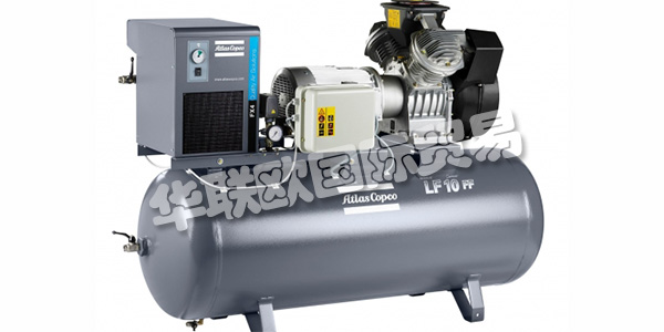 ATLAS COPCO總部位于瑞典斯德哥爾摩，客戶遍及全球180多個(gè)國(guó)家和地區(qū)。ATLAS COPCO集團(tuán)為客戶提供創(chuàng)新的壓縮機(jī)、真空解決方案和空氣處理系統(tǒng)、動(dòng)力工具和裝配系統(tǒng)。ATLAS COPCO專注空壓機(jī)開(kāi)發(fā)、創(chuàng)新及安全百余年，利用廣博的知識(shí)、豐富的行業(yè)經(jīng)驗(yàn)為您提供更佳的空壓機(jī)。下文為您介紹ATLAS COPCO空壓機(jī)。